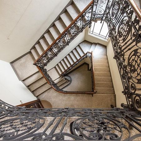 Apartmán Elegante Casa Liberty Milán Exteriér fotografie