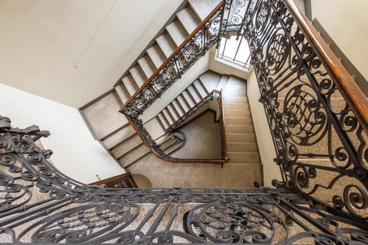 Apartmán Elegante Casa Liberty Milán Exteriér fotografie