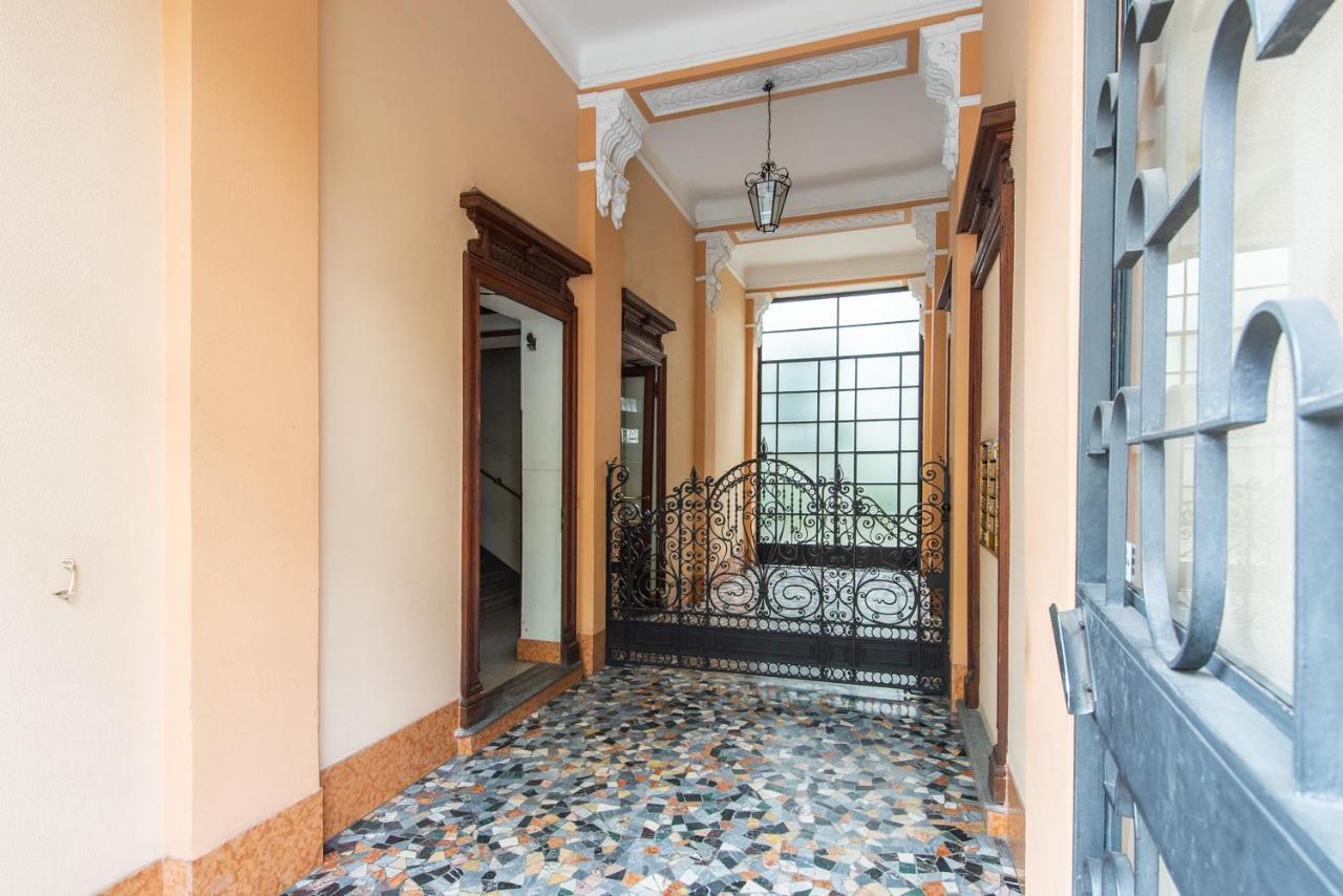 Apartmán Elegante Casa Liberty Milán Exteriér fotografie